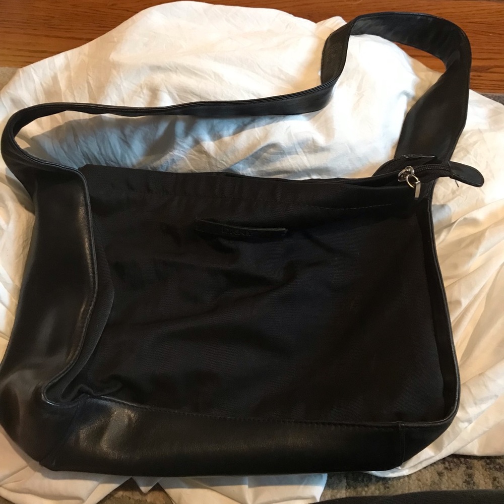 Black leather & nylon DKNY shoulder purse